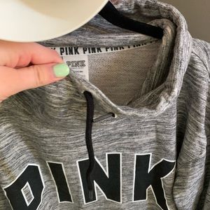 PINK Victoria's Secret Sweaters - ☘️PINK Sweatshirt PINK Victoria's Secret Sweaters - ☘️PINK Sweatshirt